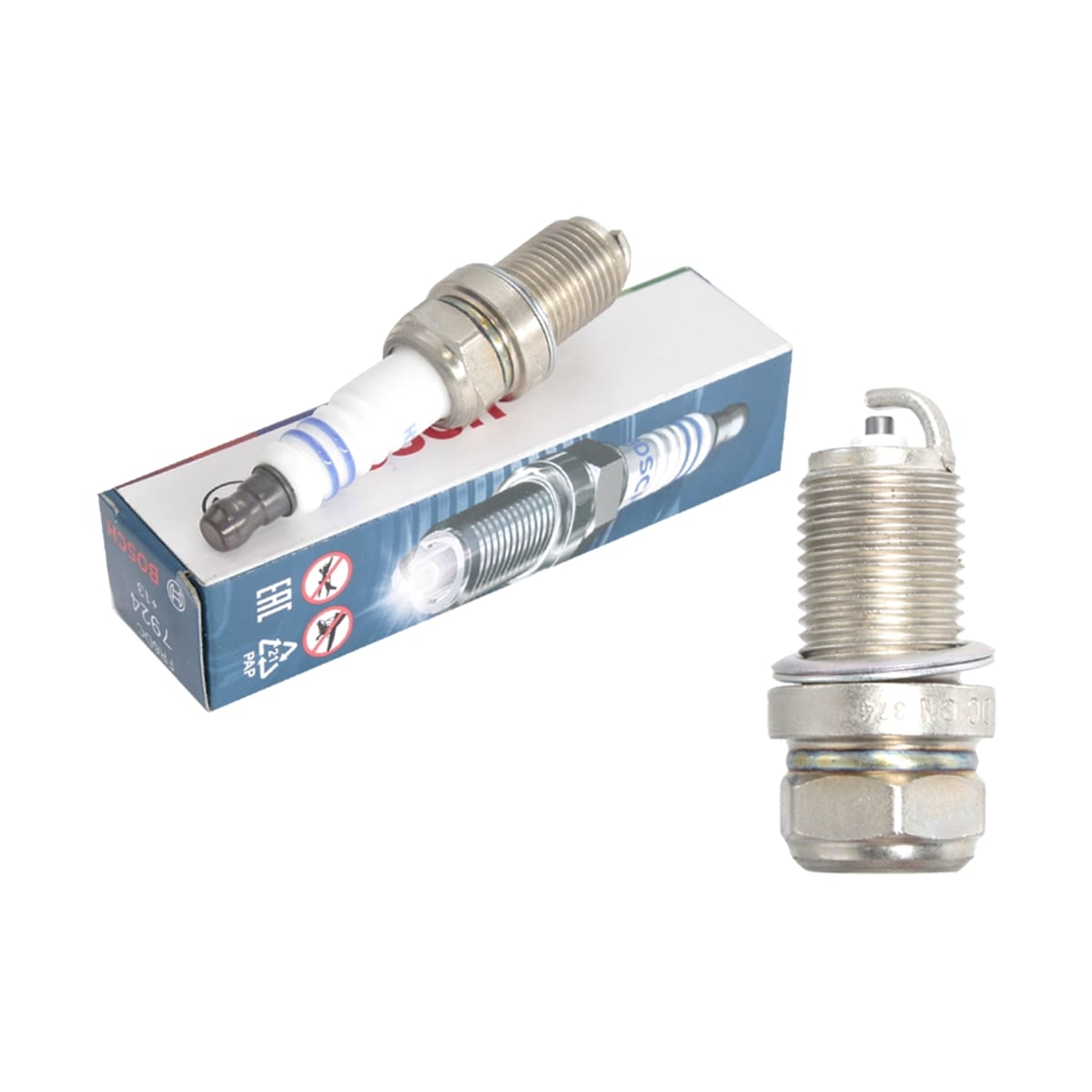 BOSCH Свеча зажигания LADA Largus 12-21 / Renault Logan 04-22 (K7J/K7M/K4M/AMD/BLY/BVZ/FJ161/GA14DE/GA16DE/6G72/GA6D) 0242240593