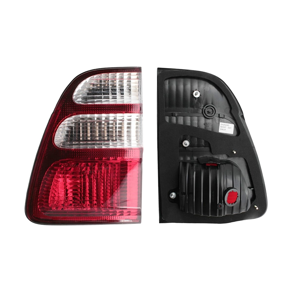 SAT Фонарь в крышку багажника Toyota Land Cruiser (J100) 02-05 / Land Cruiser Cygnus 02-05 (Справа) ST2121316RUCR