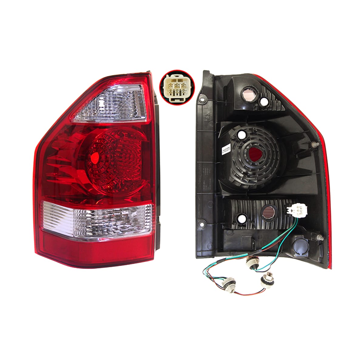 SAT Фонарь задний Mitsubishi Pajero 02-06 (Слева)