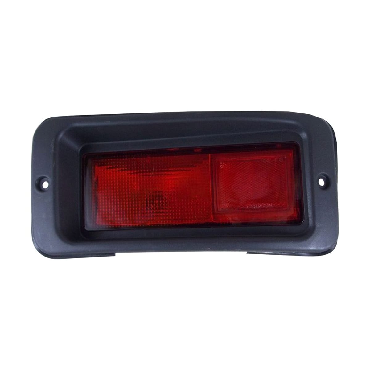 SAT Фонарь в задний бампер Mitsubishi Pajero Sport 96-08 / Montero Sport 96-05 (Справа)
