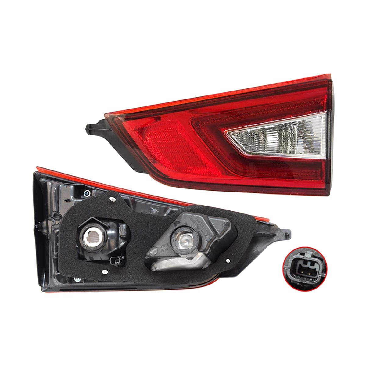 SAT Фонарь в крышку багажника Nissan Qashqai 13-19 (Справа)