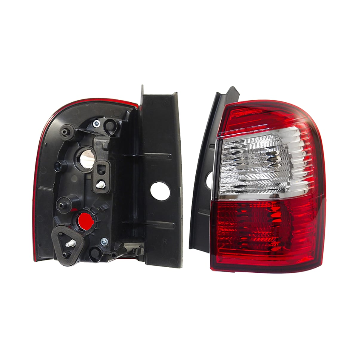 Деталь Фонарь задний Nissan Terrano 14-22 (Справа) SAT