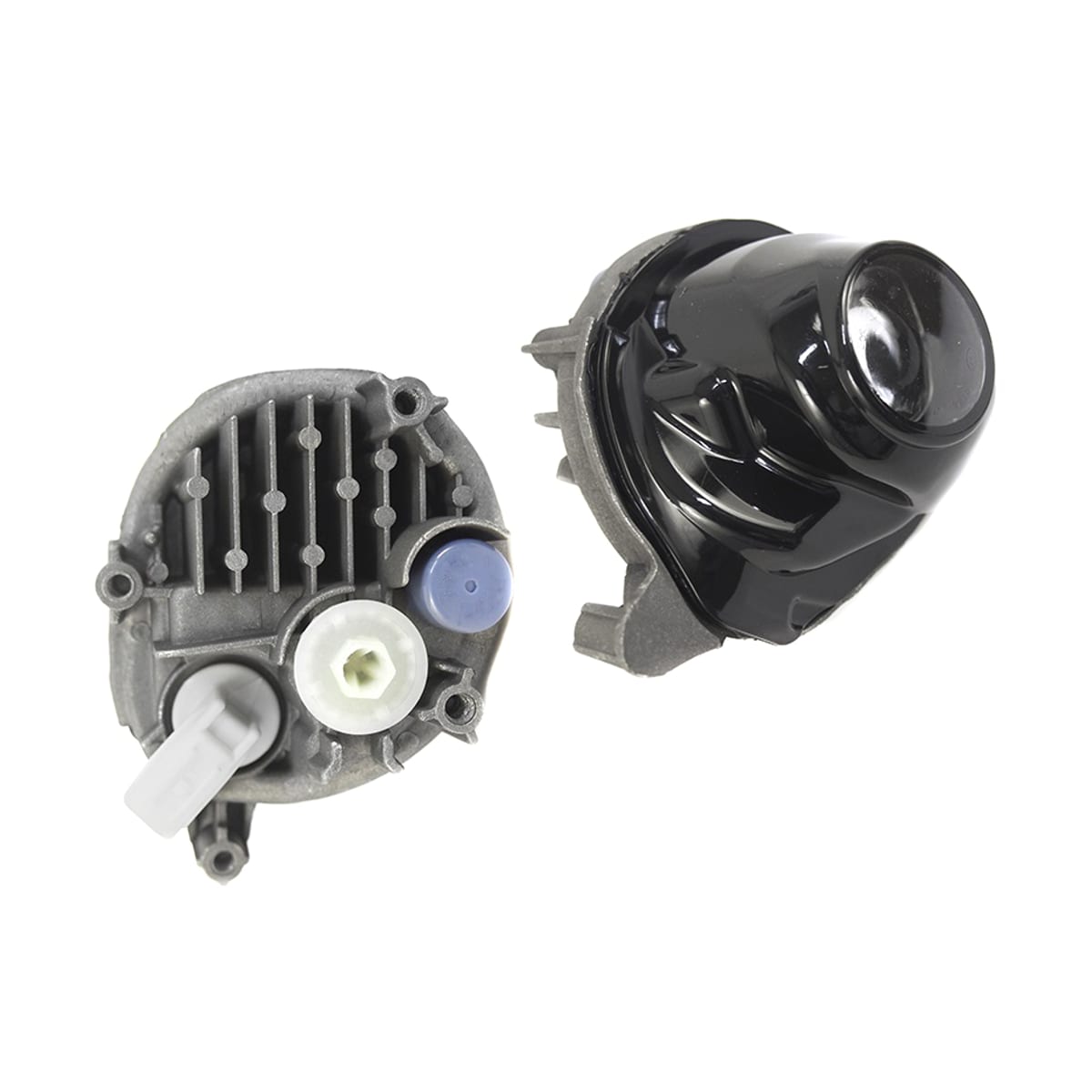 SAT Фара противотуманная (Справа/ LED) Mazda 3 16-19 / CX-5 16-21 ST2162041R