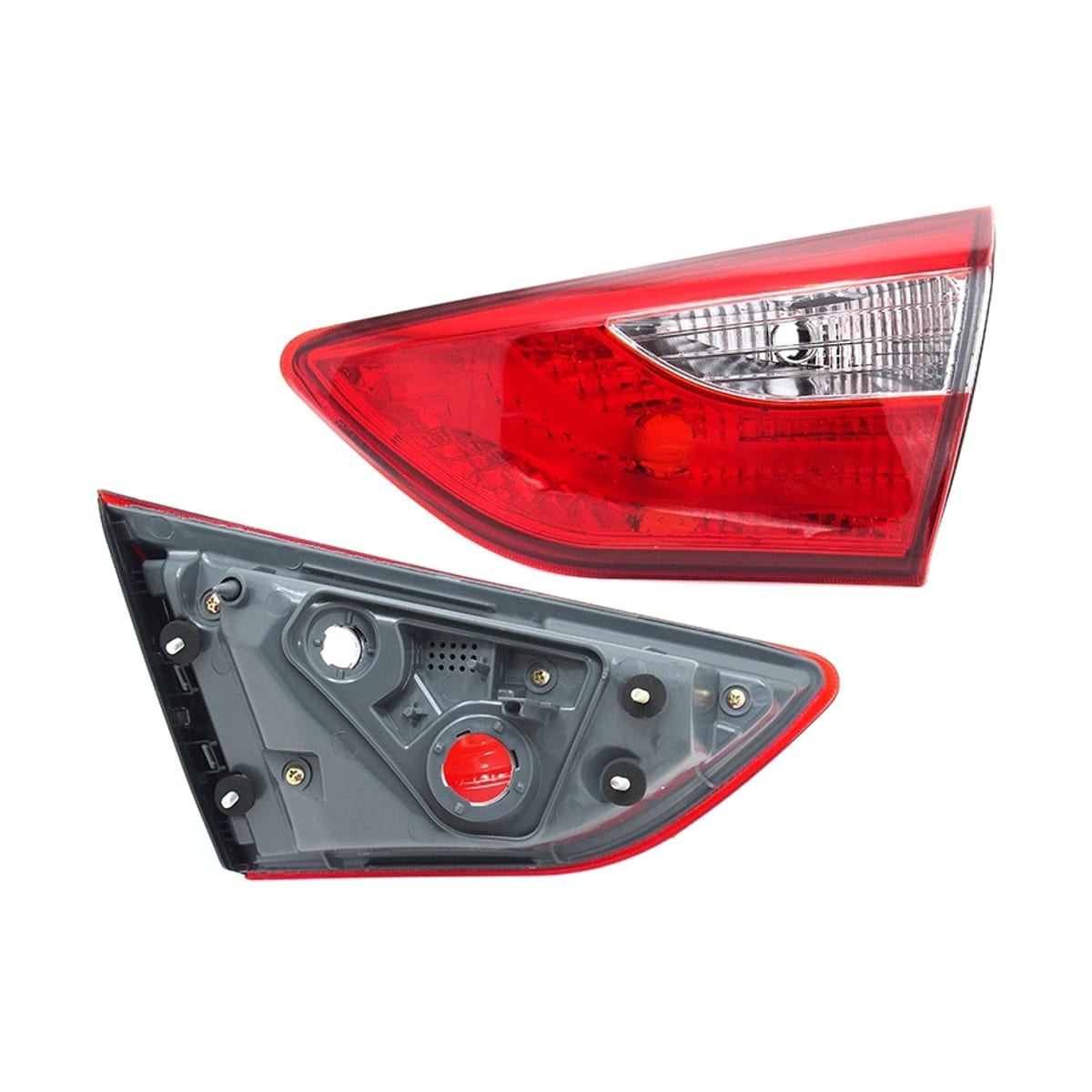 SAT Фонарь в крышку багажника Hyundai i30 11-15 (Справа/ 5D HBK)