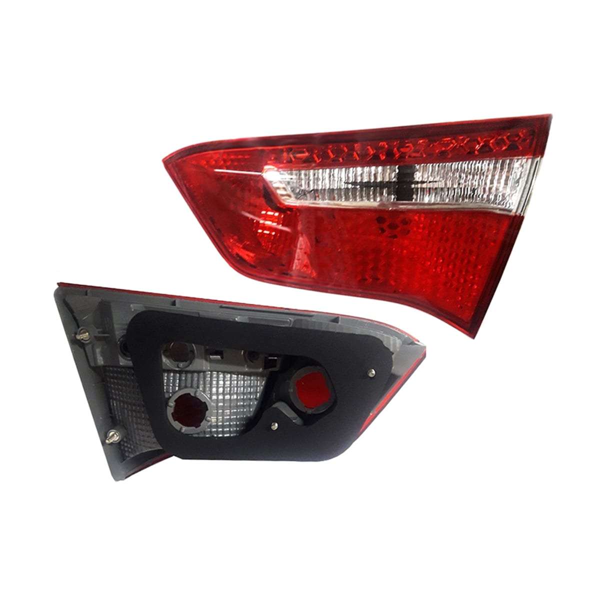 Деталь Фонарь в крышку багажника Kia Rio 11-15 (Справа/ 4D SED) SAT