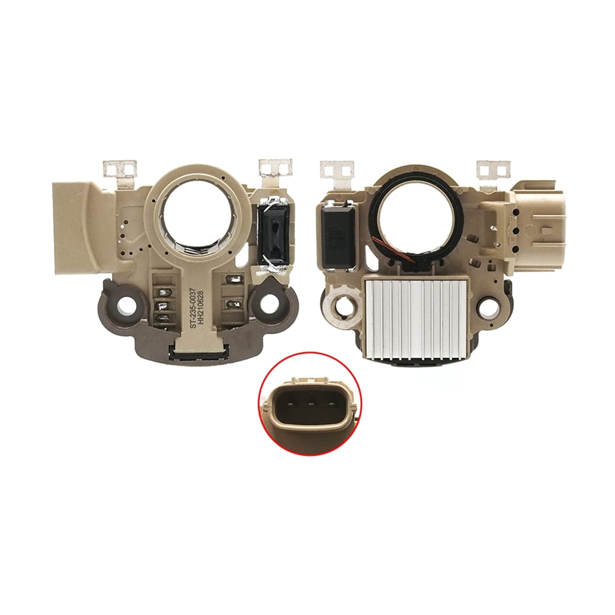 SAT Реле-регулятор напряжения Subaru Forester 97-08 / Impreza 96-05 ST2350037
