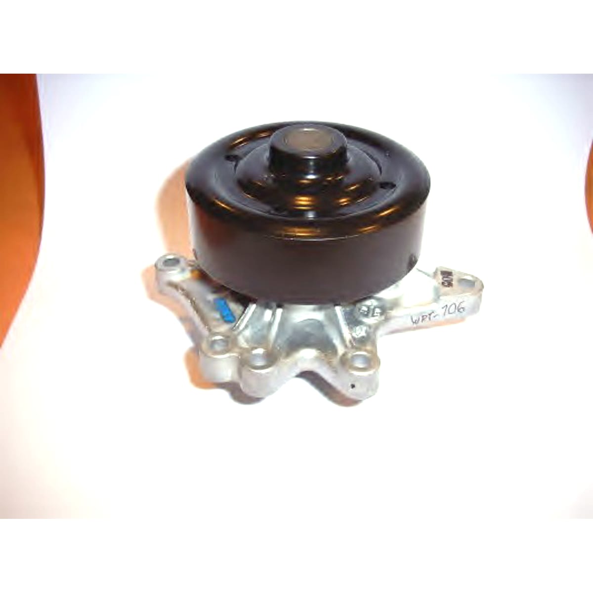AISIN Насос водяного охлаждения Toyota Allion (T240) 01-07 / Avensis 00-08 1ZZFE;3ZZFE;4ZZFE WPT106